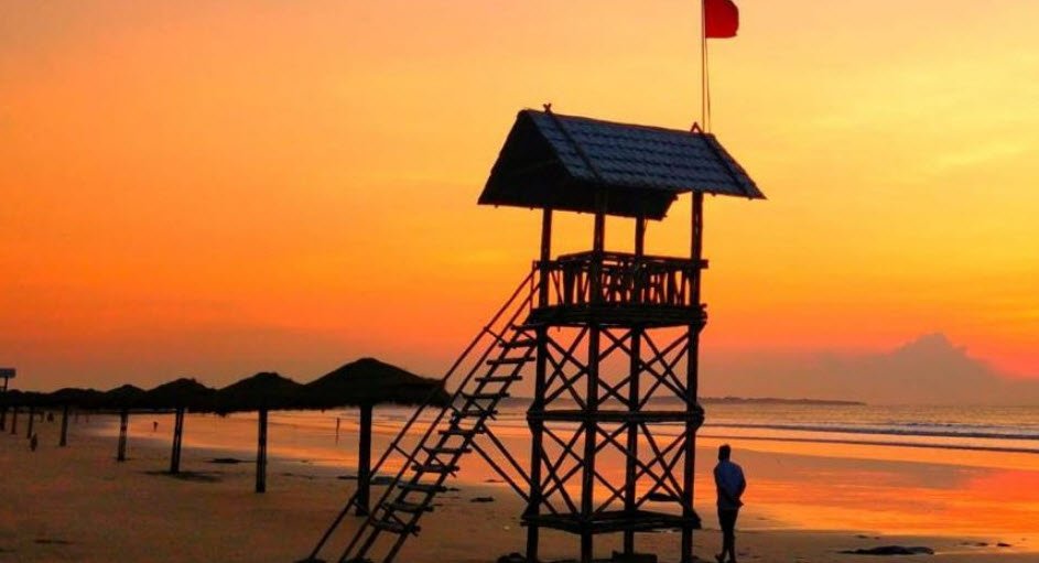 Ghoghla Beach, Diu, India